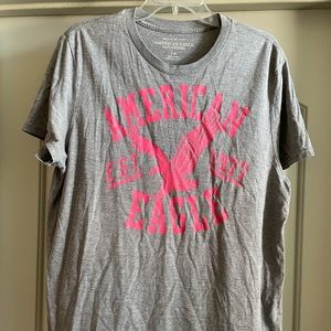 AMERICAN EAGLE T SHIRT